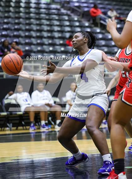 Thumbnail 1 in Rusk vs Tyler (Kaufman Holiday Tournament) photogallery.