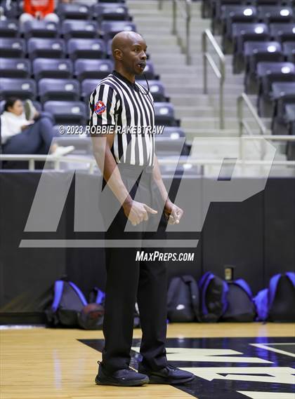 Thumbnail 1 in Rusk vs Tyler (Kaufman Holiday Tournament) photogallery.