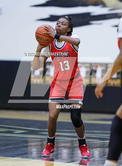 Thumbnail 1 in Rusk vs Tyler (Kaufman Holiday Tournament) photogallery.