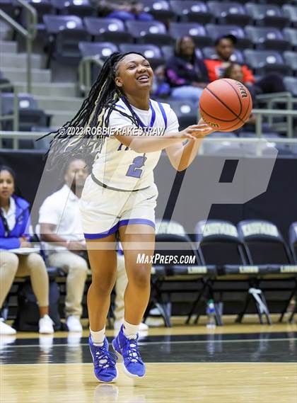 Thumbnail 2 in Rusk vs Tyler (Kaufman Holiday Tournament) photogallery.