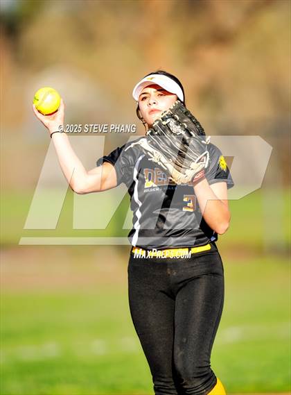 Thumbnail 3 in Del Oro @ River City photogallery.
