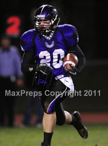 Thumbnail 3 in Lewis Mills @ North Branford photogallery.