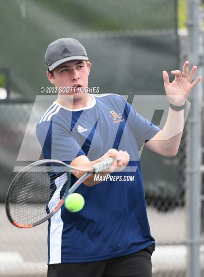 Thumbnail 1 in TSSAA District 8 AA Individual Tournament photogallery.