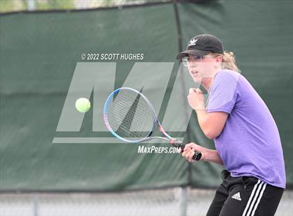 Thumbnail 1 in TSSAA District 8 AA Individual Tournament photogallery.