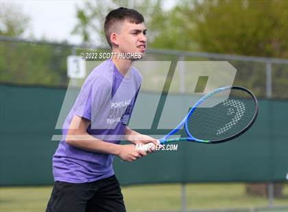 Thumbnail 2 in TSSAA District 8 AA Individual Tournament photogallery.