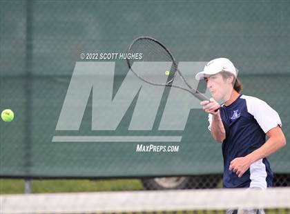 Thumbnail 2 in TSSAA District 8 AA Individual Tournament photogallery.