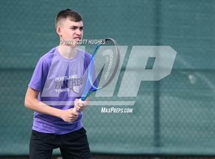 Thumbnail 3 in TSSAA District 8 AA Individual Tournament photogallery.