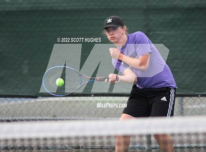 Thumbnail 3 in TSSAA District 8 AA Individual Tournament photogallery.
