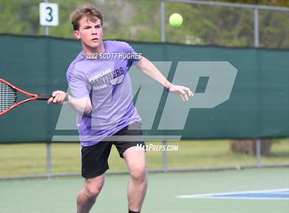 Thumbnail 3 in TSSAA District 8 AA Individual Tournament photogallery.