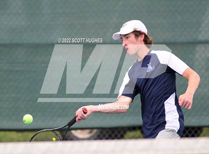 Thumbnail 1 in TSSAA District 8 AA Individual Tournament photogallery.