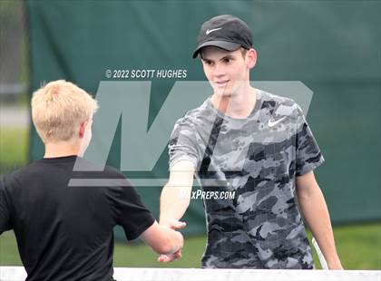 Thumbnail 2 in TSSAA District 8 AA Individual Tournament photogallery.