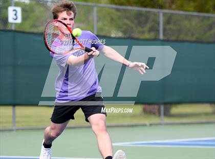 Thumbnail 1 in TSSAA District 8 AA Individual Tournament photogallery.