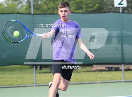 Thumbnail 2 in TSSAA District 8 AA Individual Tournament photogallery.