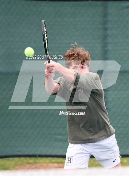 Thumbnail 1 in TSSAA District 8 AA Individual Tournament photogallery.
