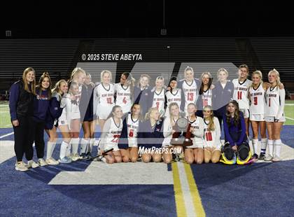 Thumbnail 2 in Kent Denver vs. Cherry Creek (CHSAA Championship) photogallery.