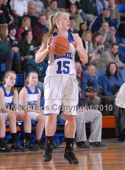 Thumbnail 3 in Cornwall Central vs. Wallkill (Section 9 Class A Final) photogallery.