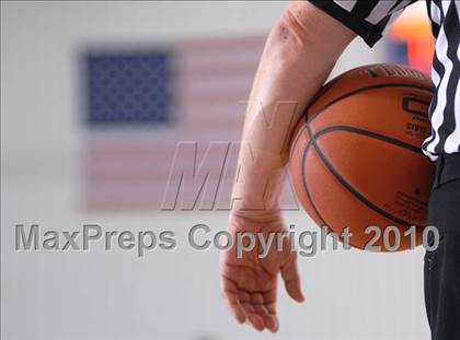Thumbnail 1 in Cornwall Central vs. Wallkill (Section 9 Class A Final) photogallery.