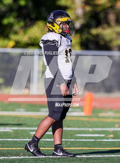 Thumbnail 2 in JV: North Thurston @ Timberline photogallery.