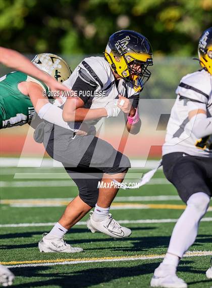 Thumbnail 2 in JV: North Thurston @ Timberline photogallery.