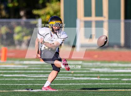 Thumbnail 1 in JV: North Thurston @ Timberline photogallery.