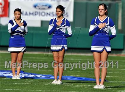 Thumbnail 2 in Tustin vs. La Habra (CIF SS Southwest Division Final) photogallery.