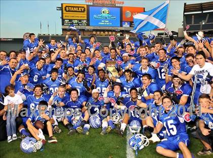 Thumbnail 2 in Tustin vs. La Habra (CIF SS Southwest Division Final) photogallery.