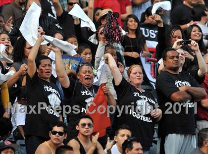 Thumbnail 3 in Tustin vs. La Habra (CIF SS Southwest Division Final) photogallery.