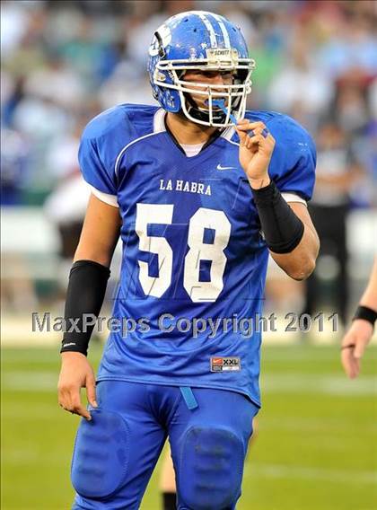 Thumbnail 1 in Tustin vs. La Habra (CIF SS Southwest Division Final) photogallery.