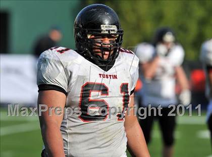 Thumbnail 1 in Tustin vs. La Habra (CIF SS Southwest Division Final) photogallery.