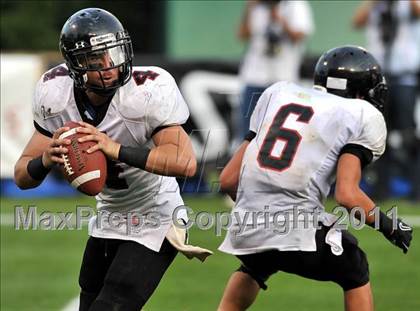 Thumbnail 2 in Tustin vs. La Habra (CIF SS Southwest Division Final) photogallery.
