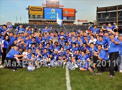 Thumbnail 3 in Tustin vs. La Habra (CIF SS Southwest Division Final) photogallery.