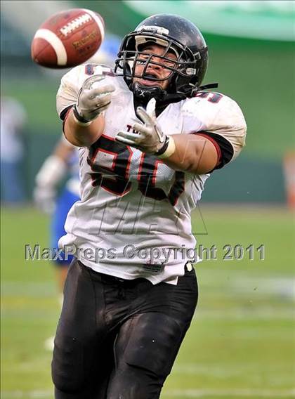 Thumbnail 1 in Tustin vs. La Habra (CIF SS Southwest Division Final) photogallery.