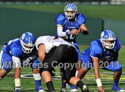 Thumbnail 2 in Tustin vs. La Habra (CIF SS Southwest Division Final) photogallery.
