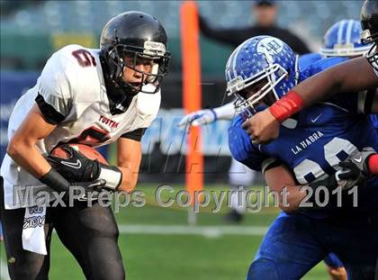 Thumbnail 1 in Tustin vs. La Habra (CIF SS Southwest Division Final) photogallery.