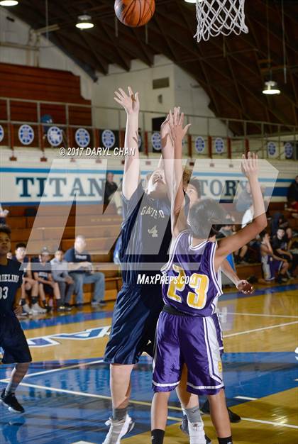 Thumbnail 1 in Gabrielino vs Mountain View (San Marino Tournament) photogallery.