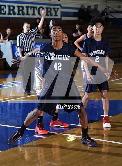 Thumbnail 2 in Gabrielino vs Mountain View (San Marino Tournament) photogallery.