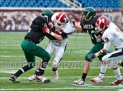 Thumbnail 2 in Austin Prep vs. Holliston (MIAA Division IIIA East Final) photogallery.