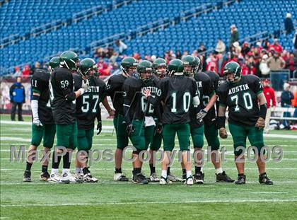 Thumbnail 3 in Austin Prep vs. Holliston (MIAA Division IIIA East Final) photogallery.
