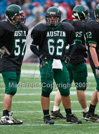 Thumbnail 2 in Austin Prep vs. Holliston (MIAA Division IIIA East Final) photogallery.