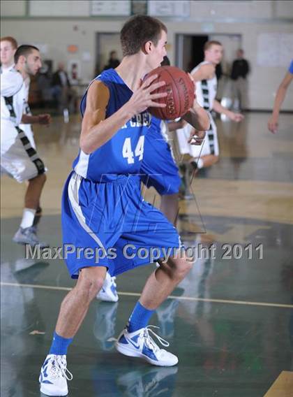 Thumbnail 2 in Bear Creek @ Granite Bay photogallery.