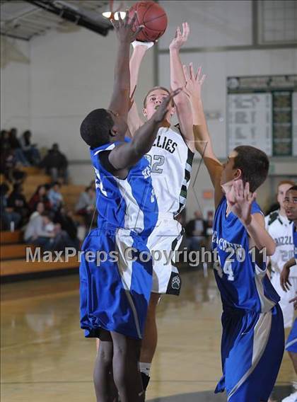 Thumbnail 1 in Bear Creek @ Granite Bay photogallery.