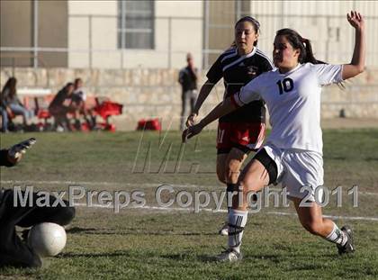 Thumbnail 1 in Arleta @ Verdugo Hills photogallery.