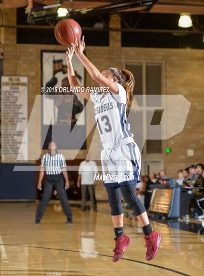 Thumbnail 1 in Mira Mesa @ Mater Dei Catholic photogallery.