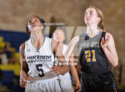 Thumbnail 1 in Mira Mesa @ Mater Dei Catholic photogallery.