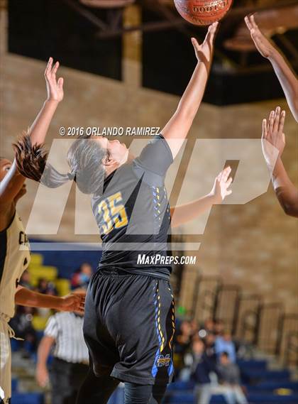 Thumbnail 3 in Mira Mesa @ Mater Dei Catholic photogallery.