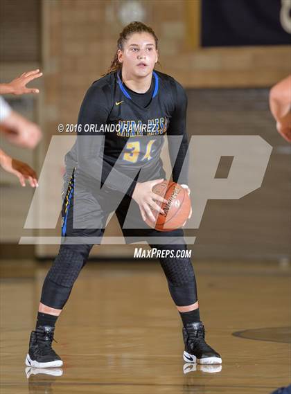 Thumbnail 1 in Mira Mesa @ Mater Dei Catholic photogallery.
