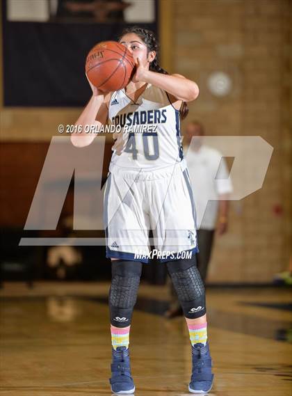 Thumbnail 2 in Mira Mesa @ Mater Dei Catholic photogallery.