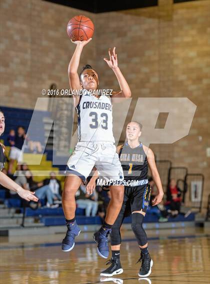 Thumbnail 1 in Mira Mesa @ Mater Dei Catholic photogallery.