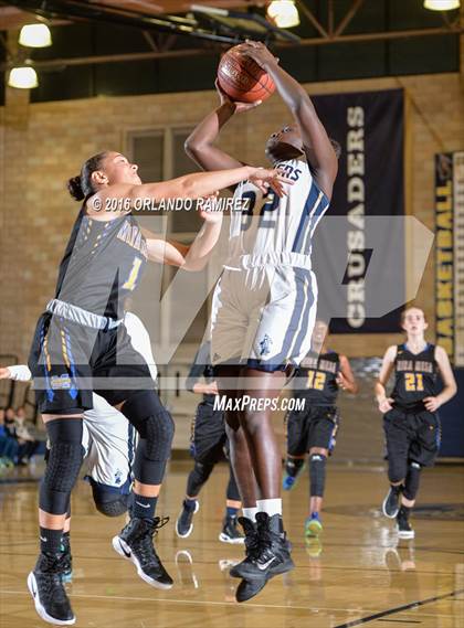 Thumbnail 2 in Mira Mesa @ Mater Dei Catholic photogallery.