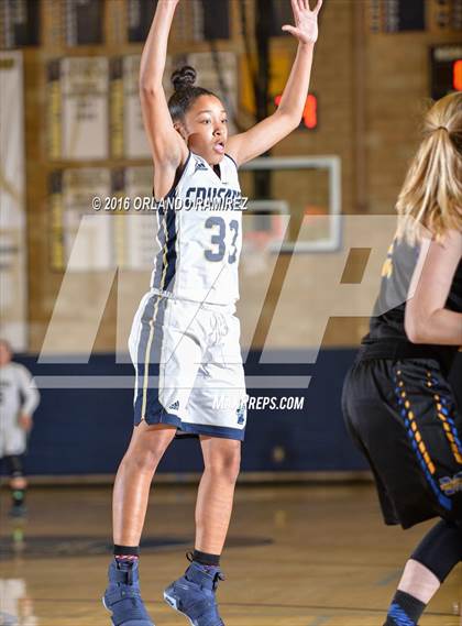 Thumbnail 1 in Mira Mesa @ Mater Dei Catholic photogallery.